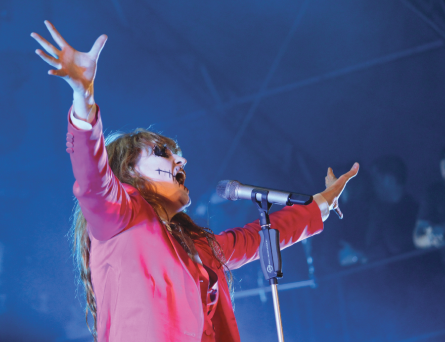 Florence + Machine put on an explosive performance Oct. 30 for the first day of Voodoo Music and Arts Experience. 