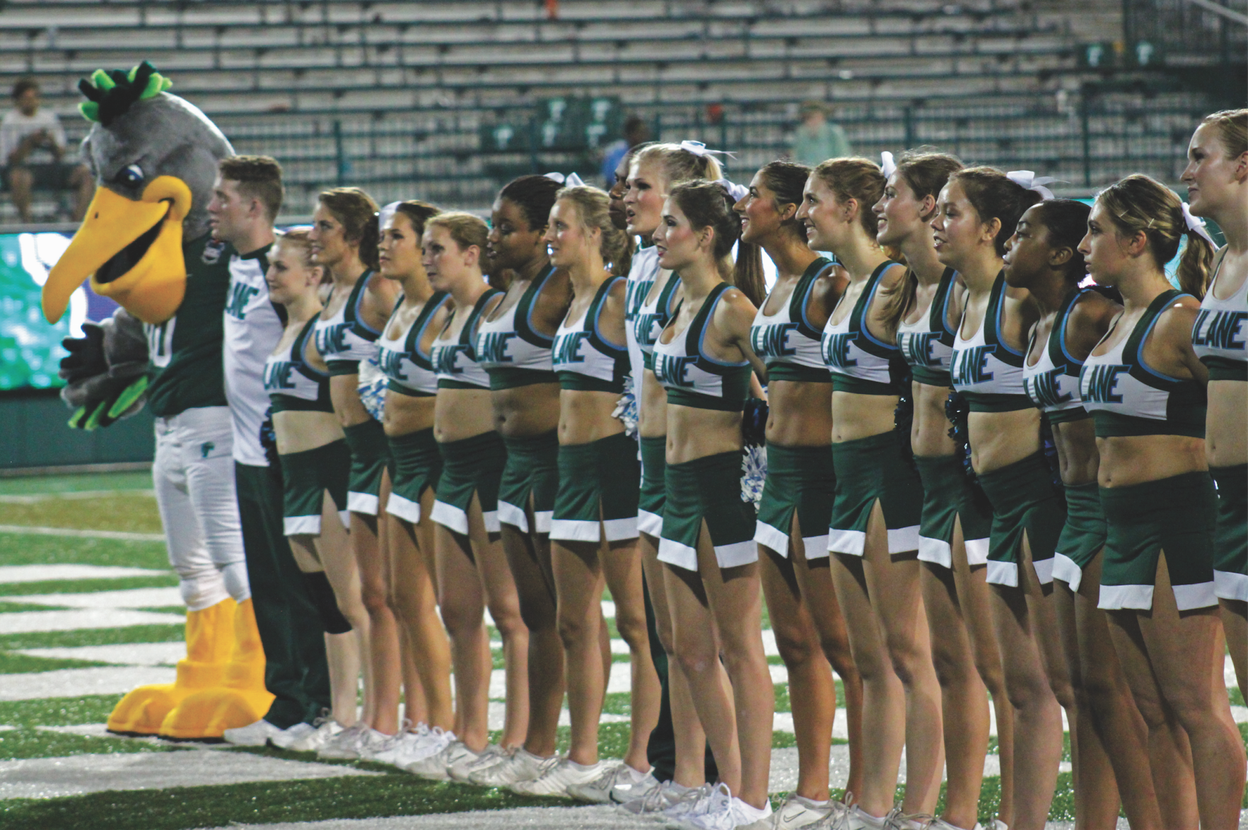 SENIOR DAY: Tulane Honors Cheerleading's Ireland Doyle - Tulane University  Athletics