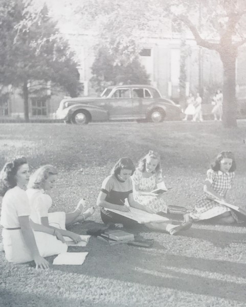 Haute couture Tulane: student fashion through the decades