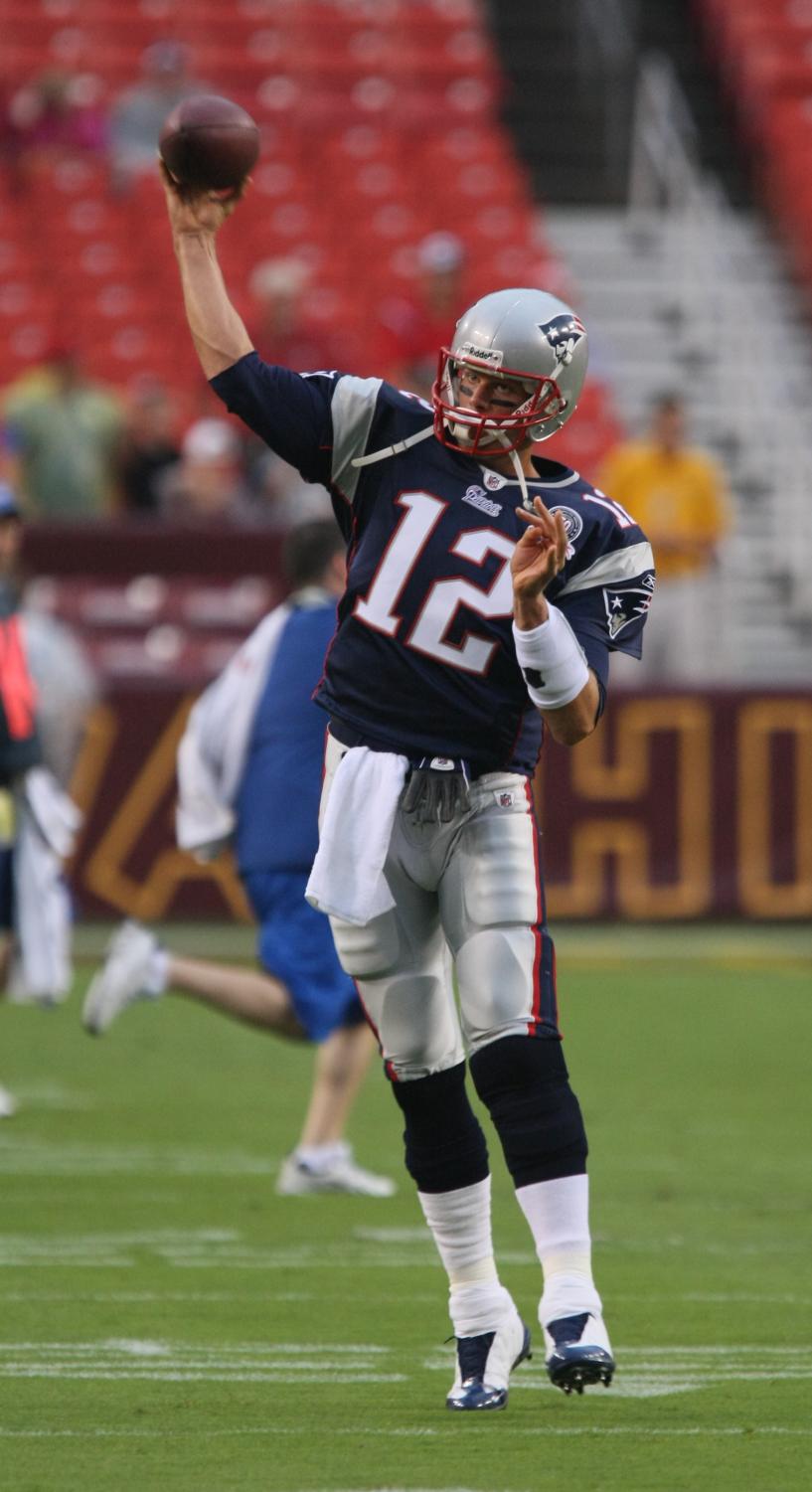 Randy Moss has doubts about Tom Brady as Bucs quarterback - Bucs
