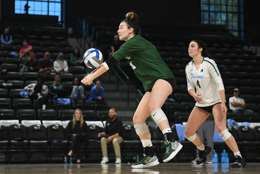 Tulane volleyball begins homestretch with mixed results