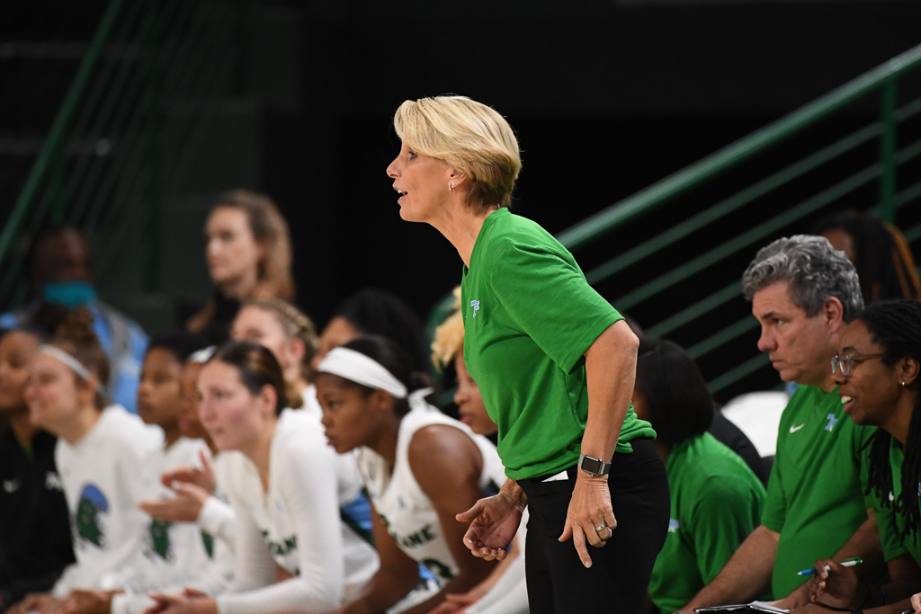 Tulane women’s basketball opens with 4-1 record