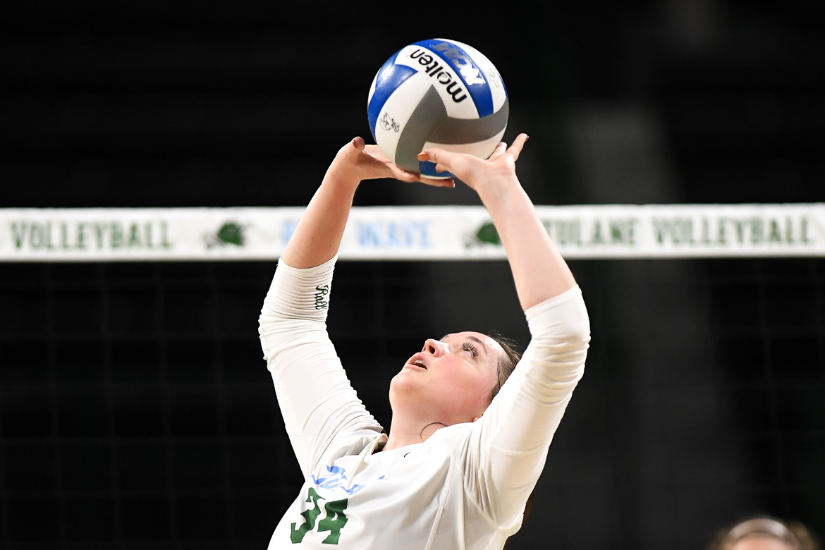 Tulane volleyball ends with senior night victory