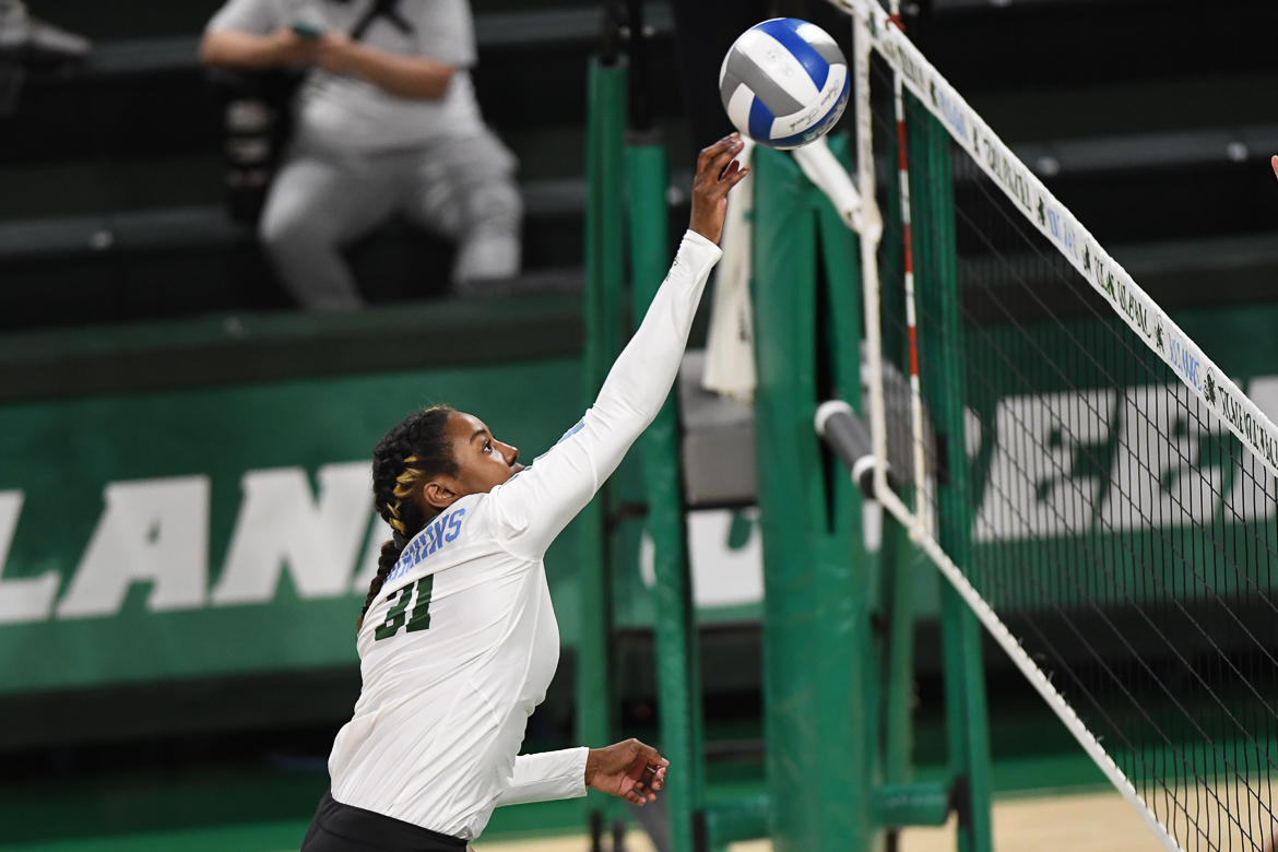 Tulane volleyball ends with senior night victory