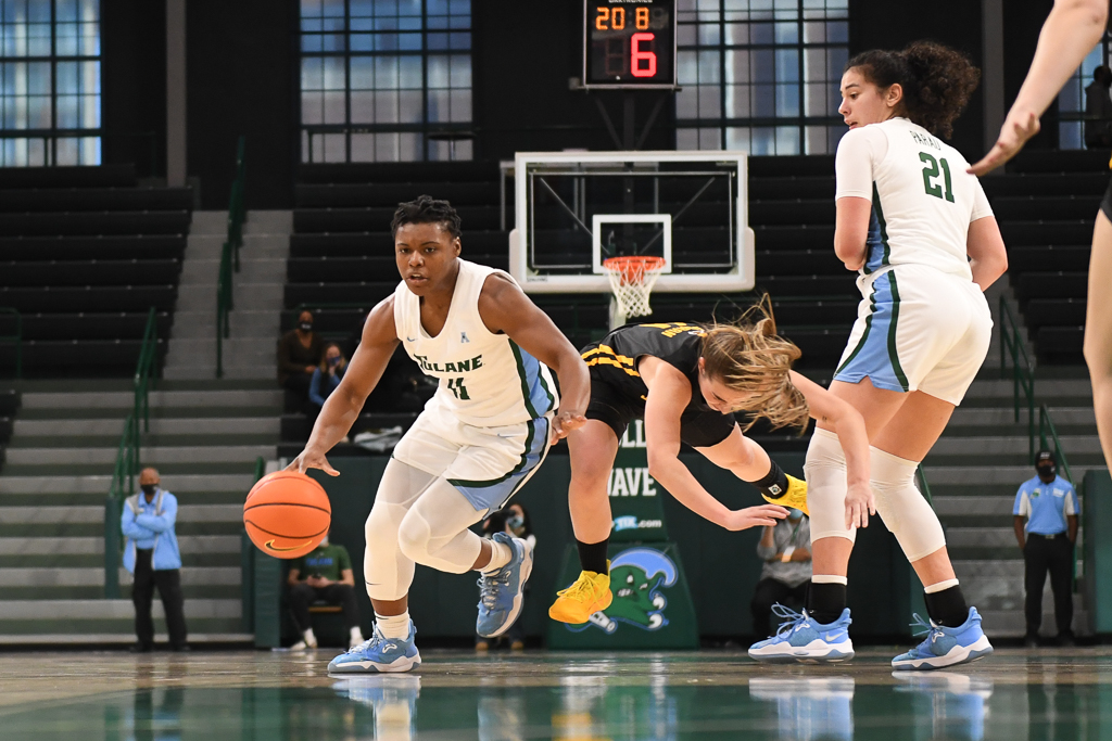 Women’s basketball improves to 12-7 as regular season nears end