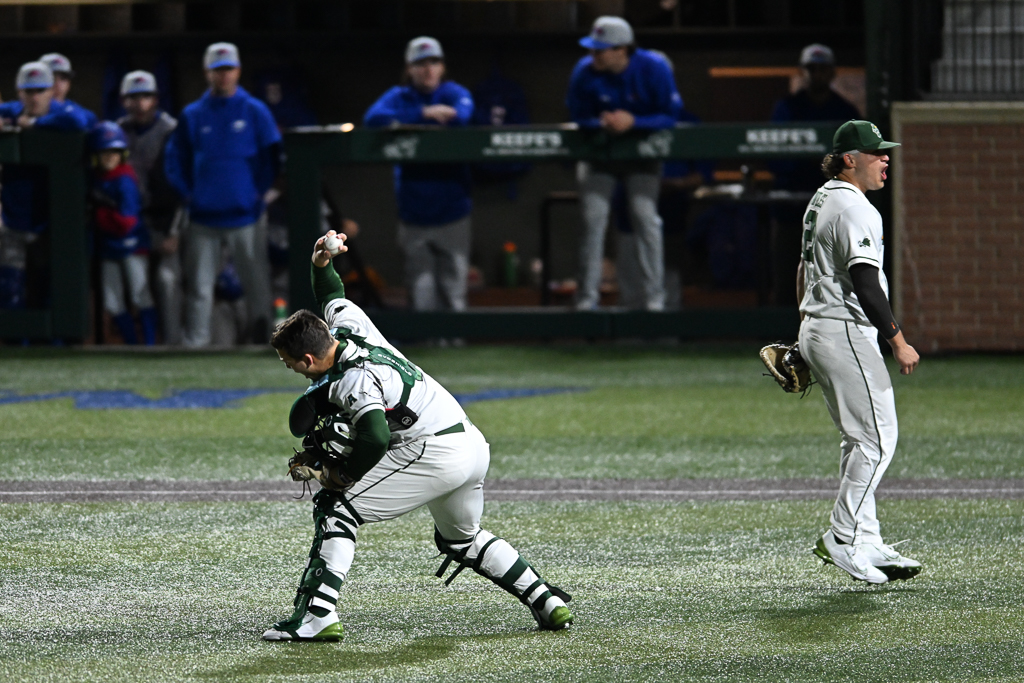 Tulane baseball opens season with perfect start