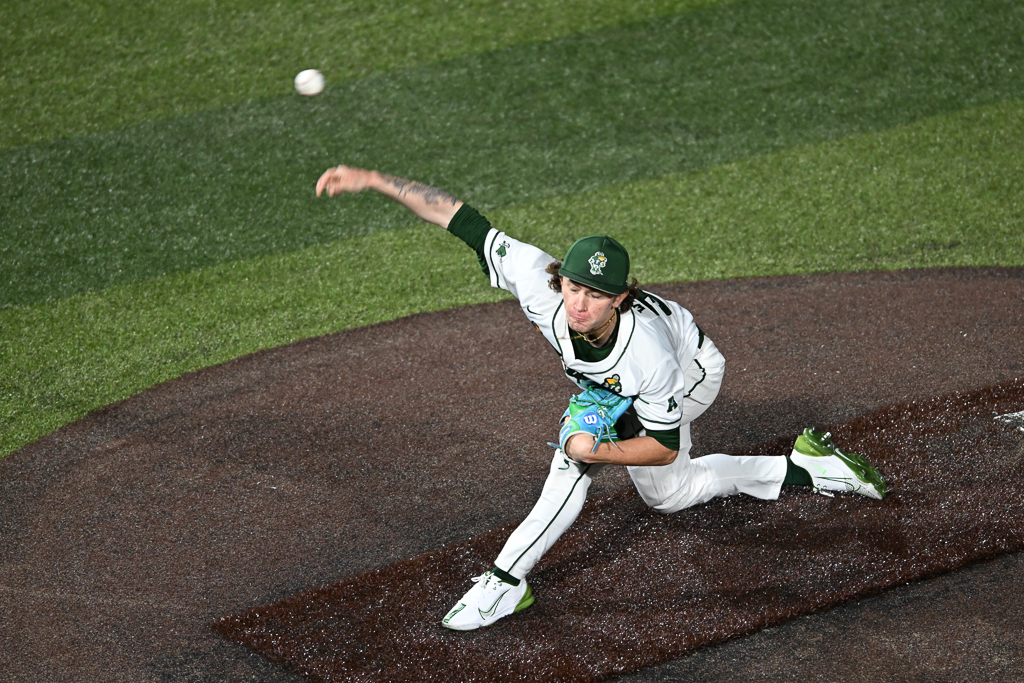 Tulane baseball opens season with perfect start