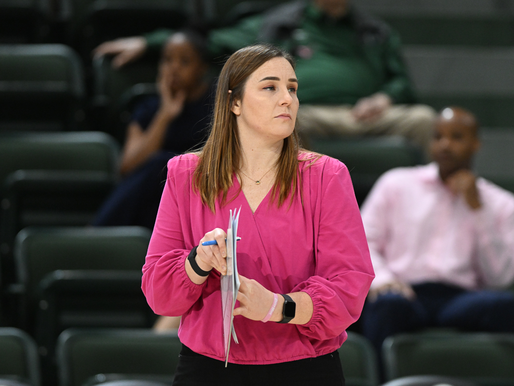 Tulane volleyball skidding to open conference play