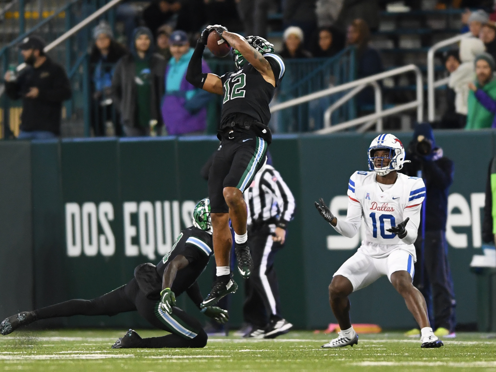 Tulane corral Mustangs in senior night win