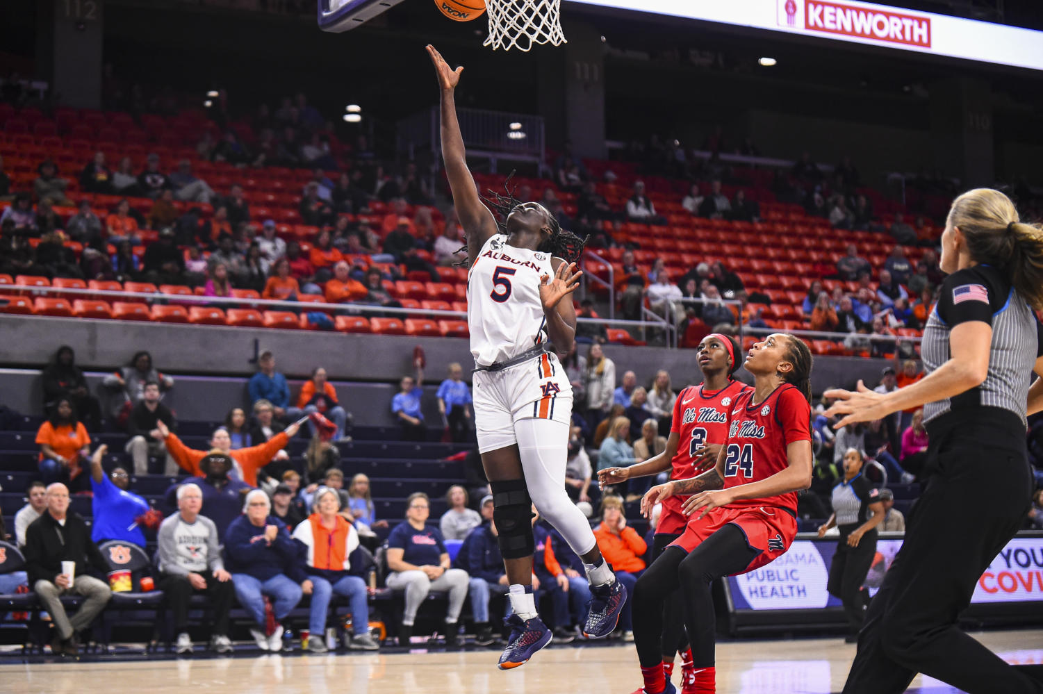 Women’s basketball to face Auburn in WNIT