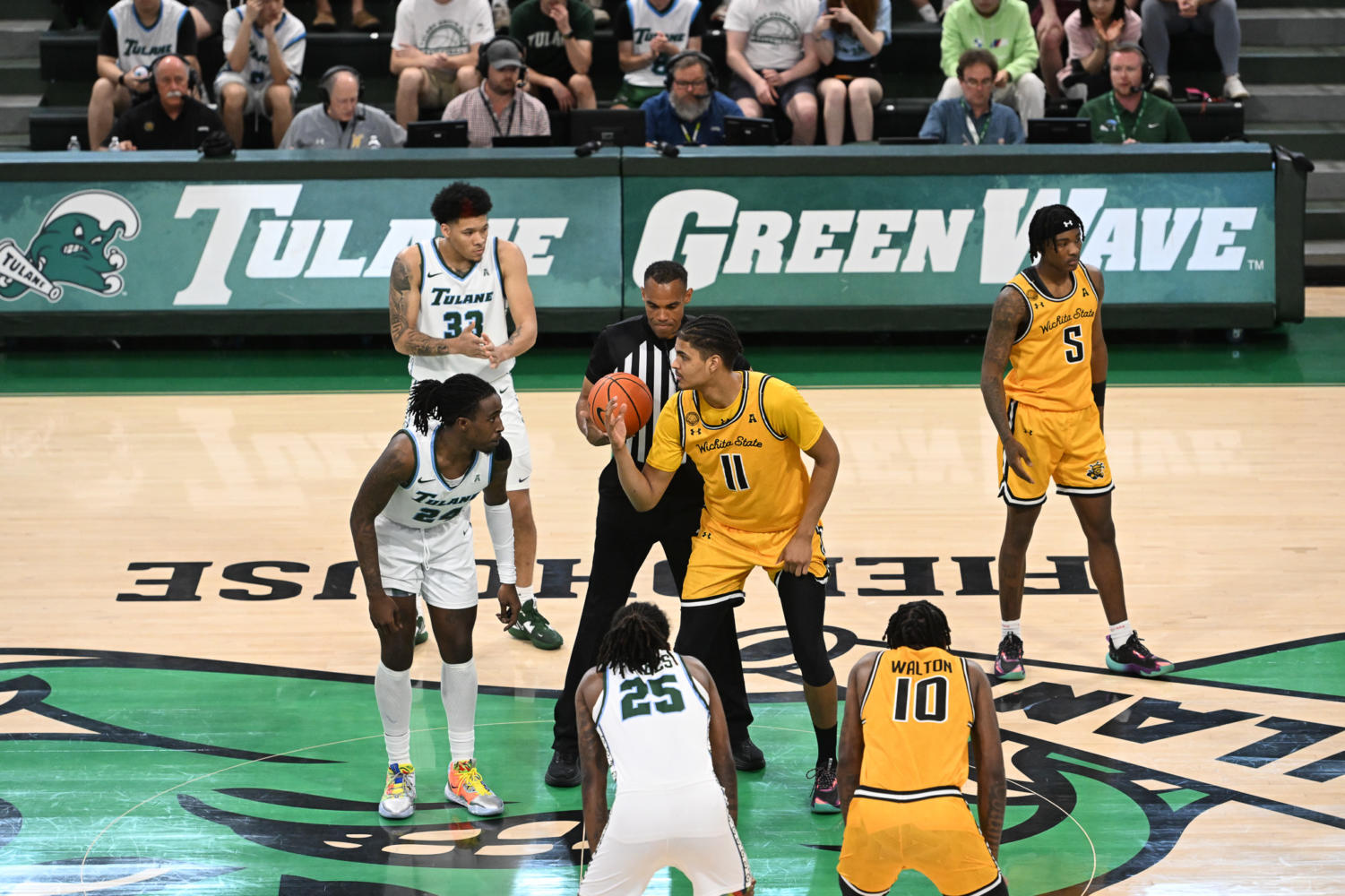 Tulane men’s basketball climbs AAC rankings