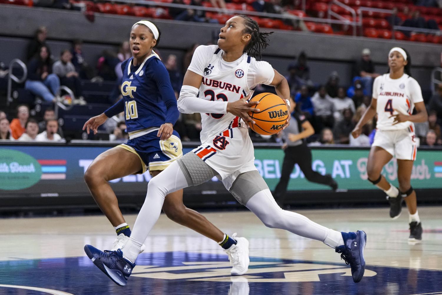 Women’s basketball to face Auburn in WNIT