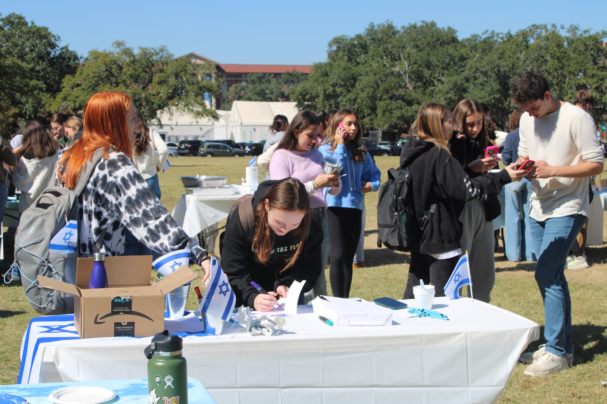 Tulane Jewish organizations collaborate for first Israel Unity Event