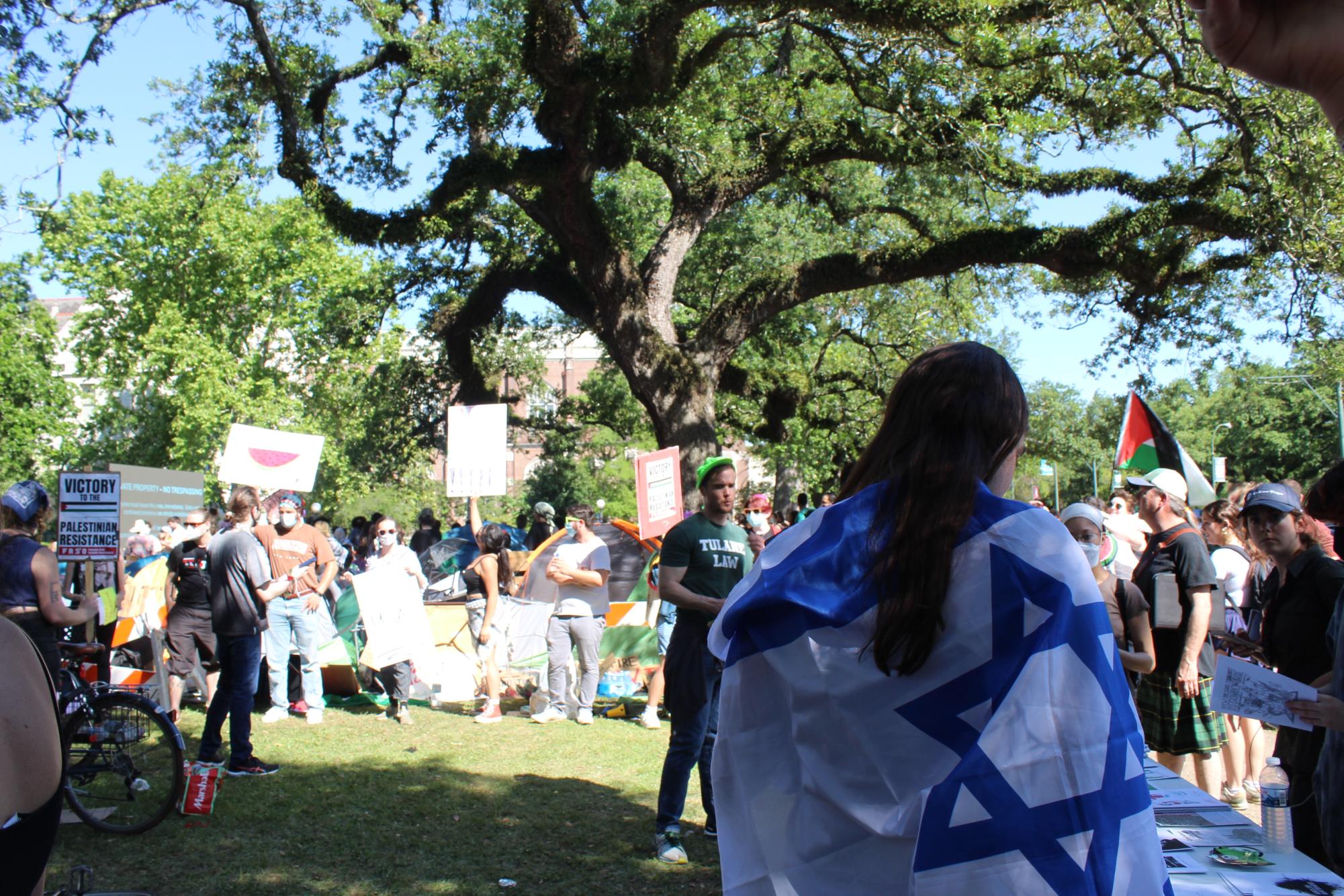 Protest passes 24-hour mark as Tulane seeks to contain encampment