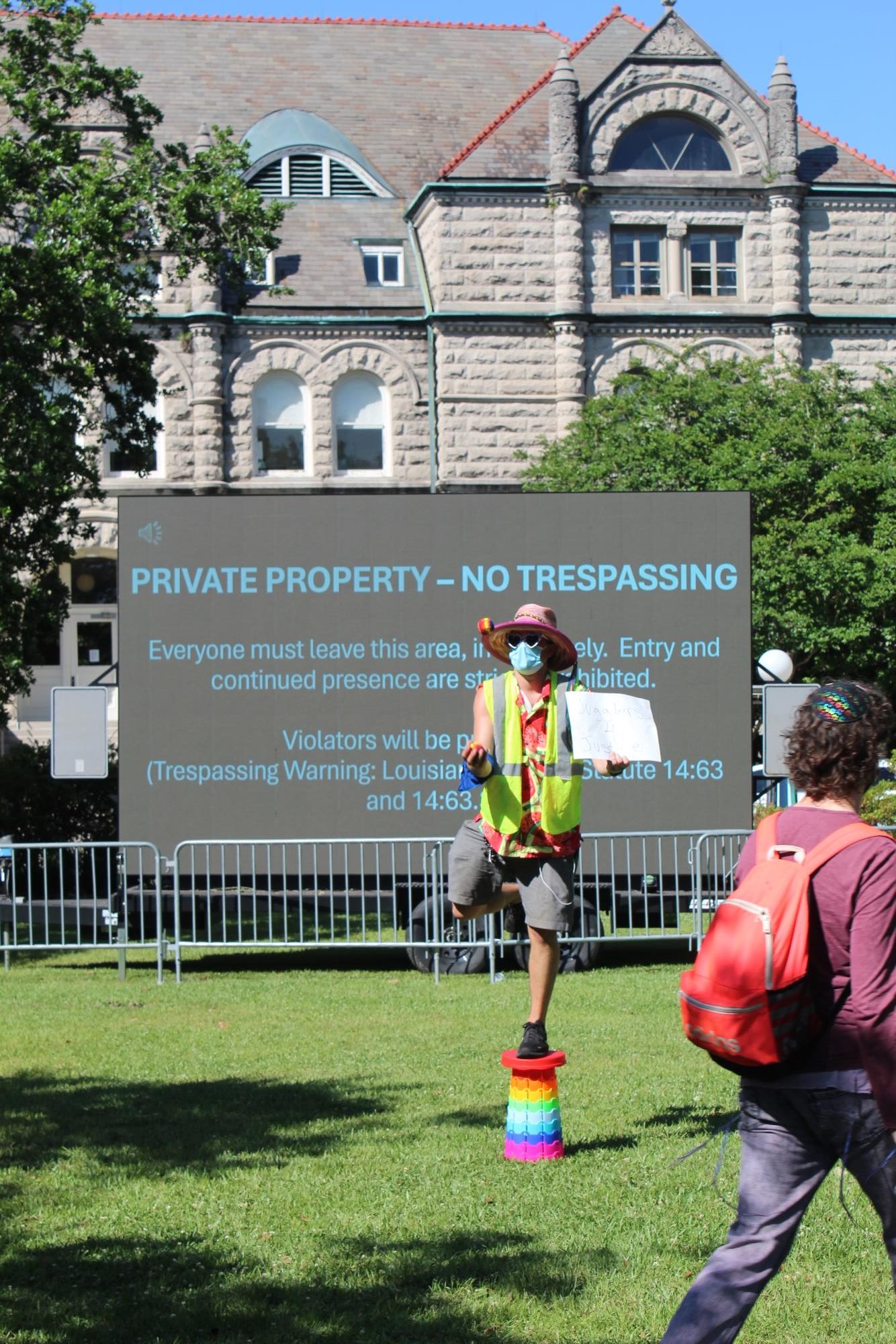 Protest passes 24-hour mark as Tulane seeks to contain encampment