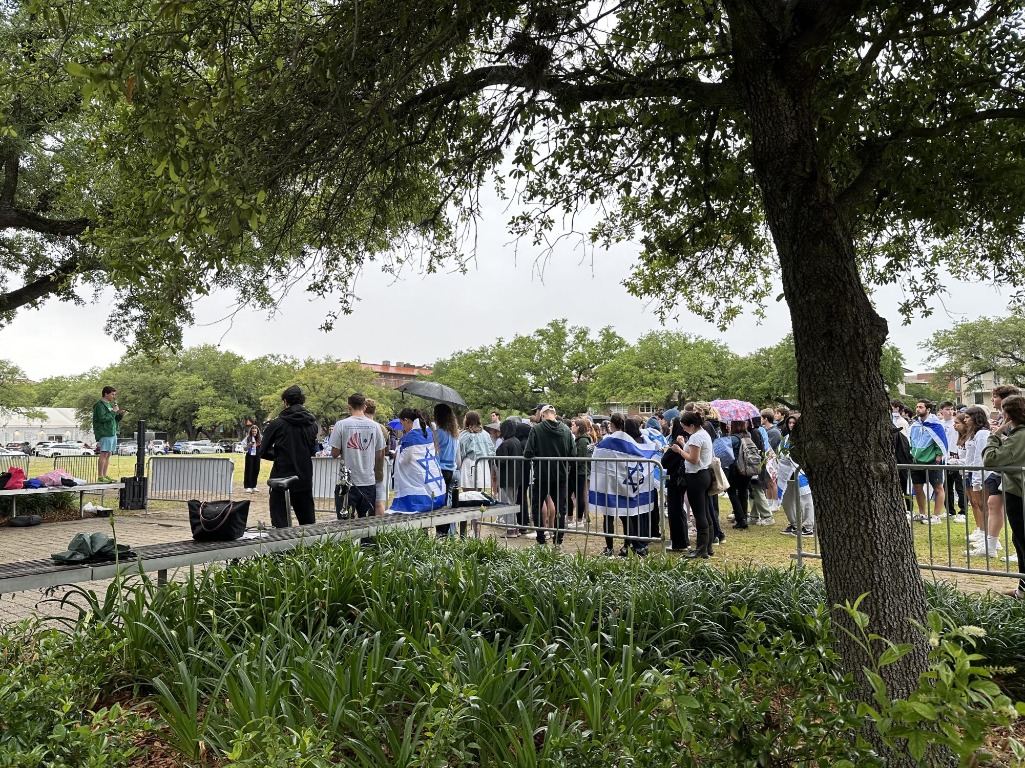 Police evacuate buildings, make arrests as Palestine encampment starts at Tulane