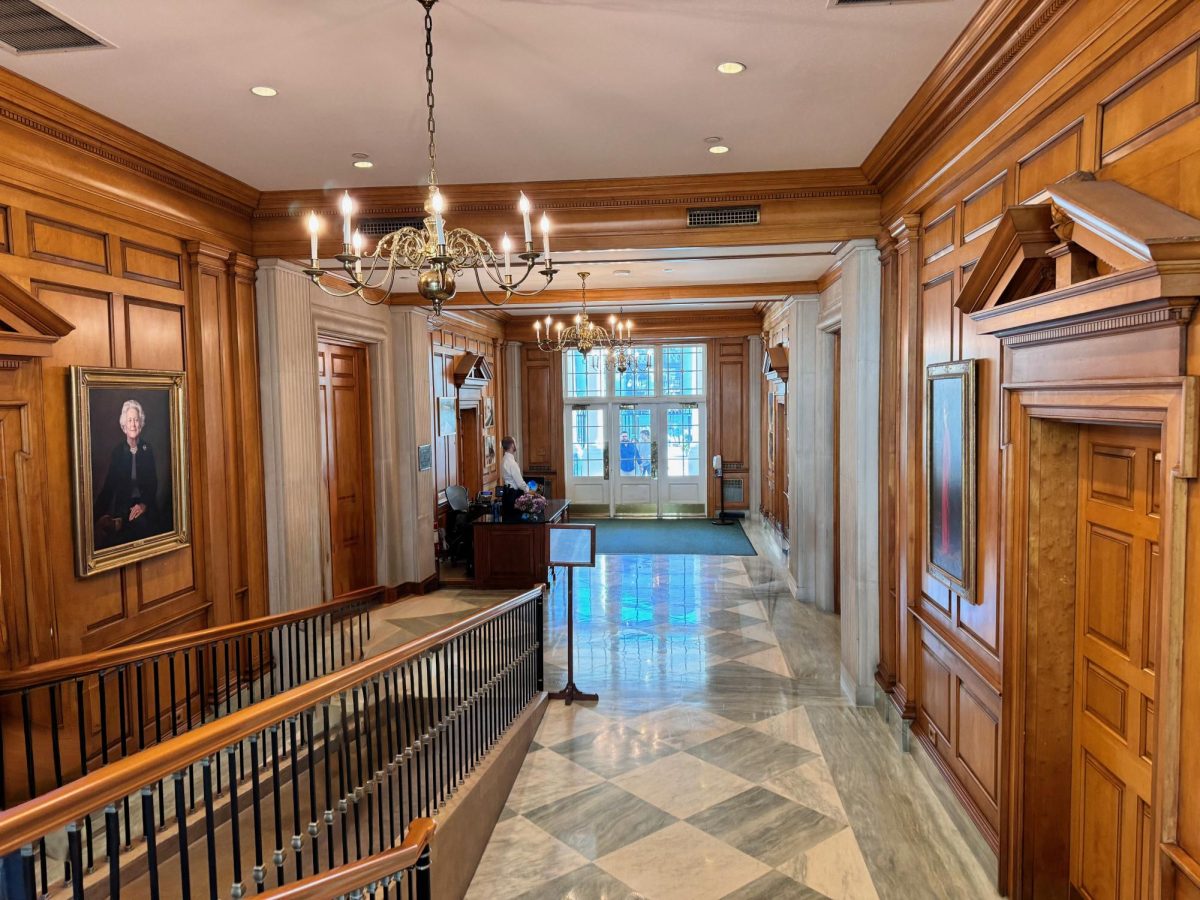 Picture of White House East Wing lobby