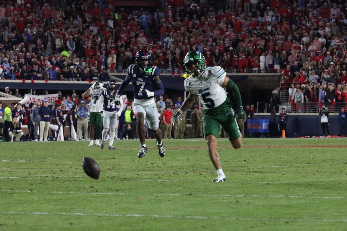 A pass intended for Anthony Brown-Stephens hits the ground in front of him